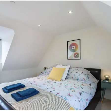 Wells City Centre, Quiet Mews House, sleeps 6 Buitenkant foto