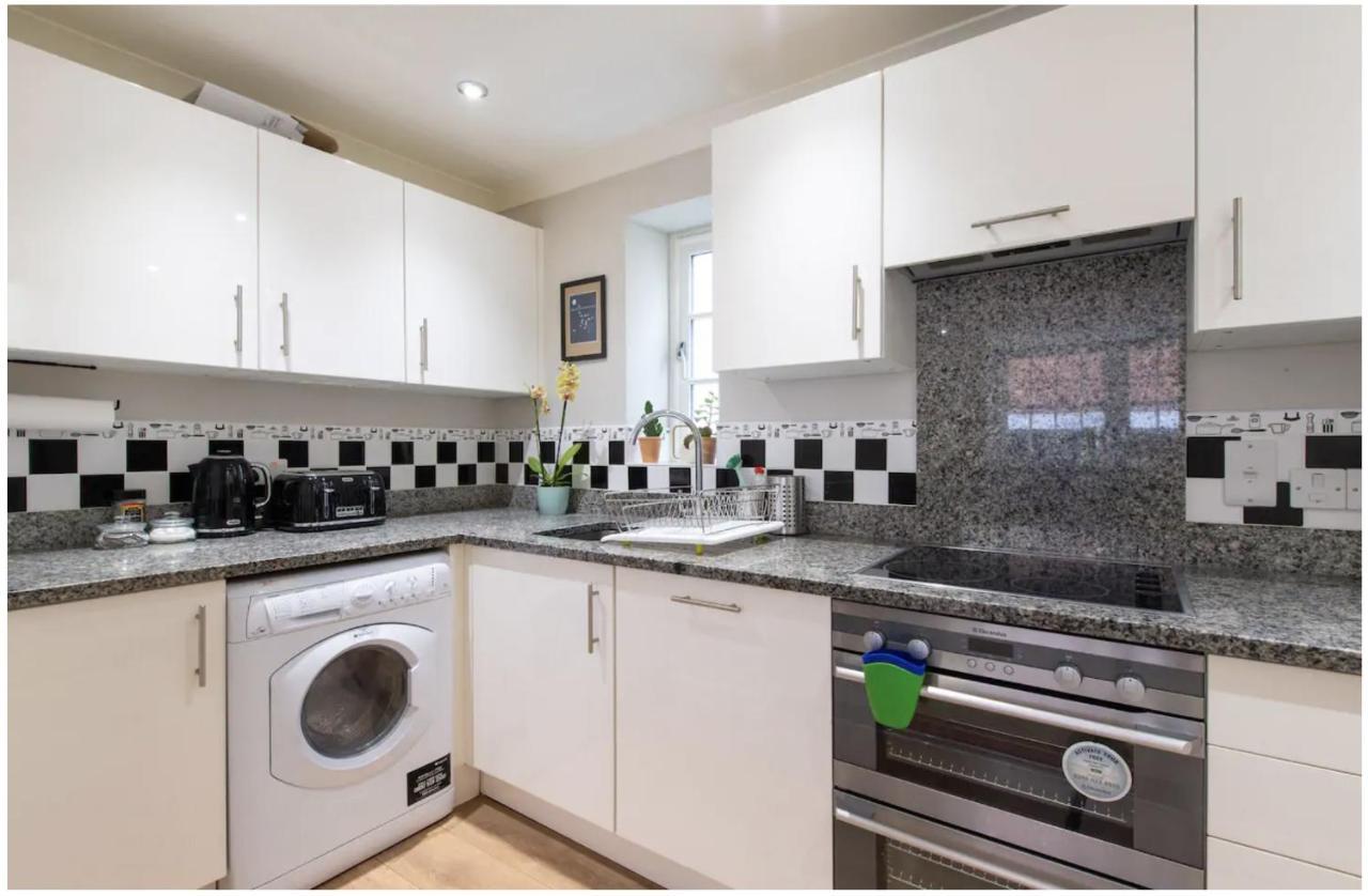 Holiday home Centre, Quiet Mews House, Sleeps 6 Wells